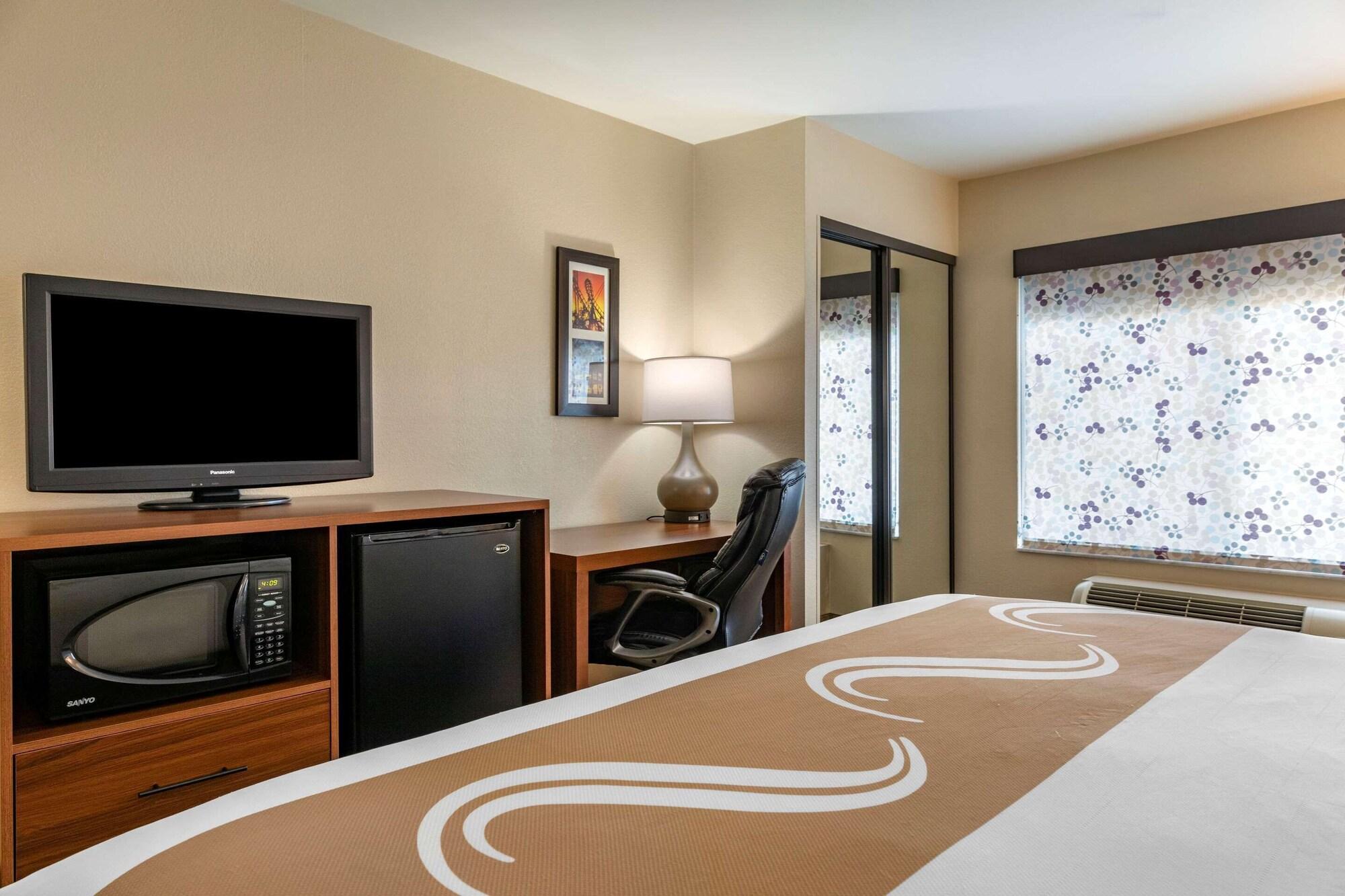 Quality Inn Placentia Anaheim Fullerton المظهر الخارجي الصورة